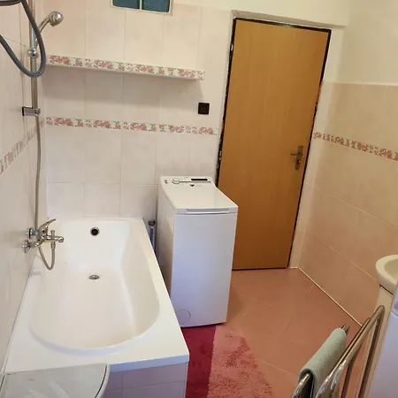 Priestranný Dom V Malebnom Prostredí Liptova * Ruzomberok