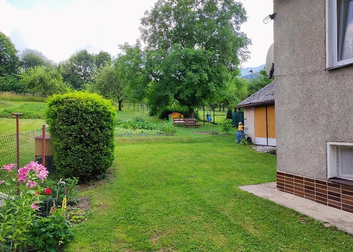 Сasa de vacaciones Priestranný Dom V Malebnom Prostredí Liptova